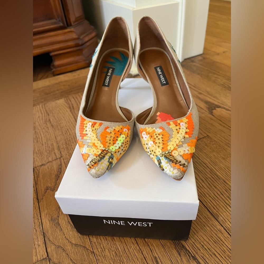 RARE Nine West 2.5” d’Orsay heels Size 7